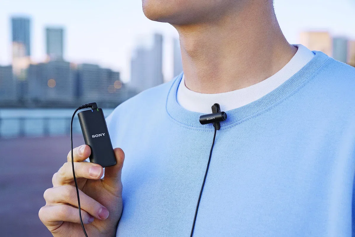 Sony ECM-LV1 - Microfono Lavalier con Stereo Sound Capture, Clip per vestiti 360°, per Fotocamere digitali