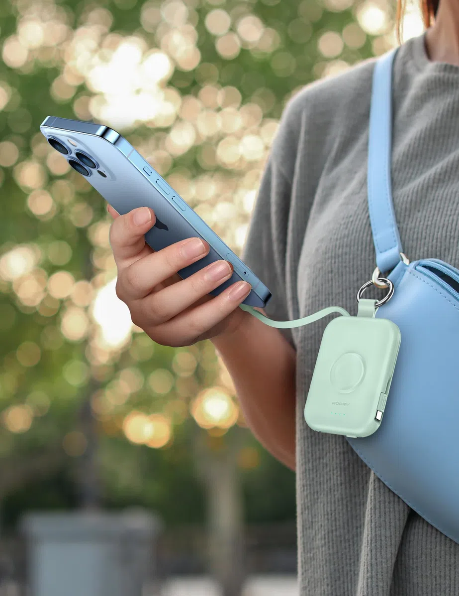 RORRY Power Bank, batteria esterna da 5000 mAh con cavo integrato, per iPhone 17/16/15/14/13/12, Apple Watch Ultra/11/10/9/8/7/6/SE, verde