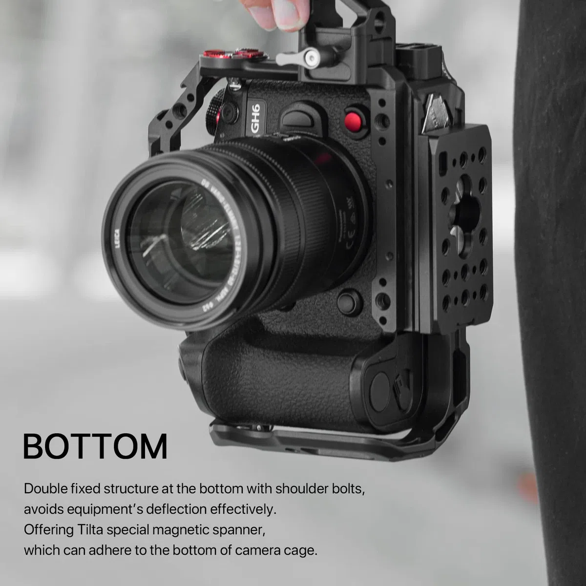 TILTA Gabbia completa per fotocamera compatibile con Panasonic GH6 GH7 con piastra inferiore, gabbia video per fotocamera Kit per la realizzazione di film TA-T15-FCC-B