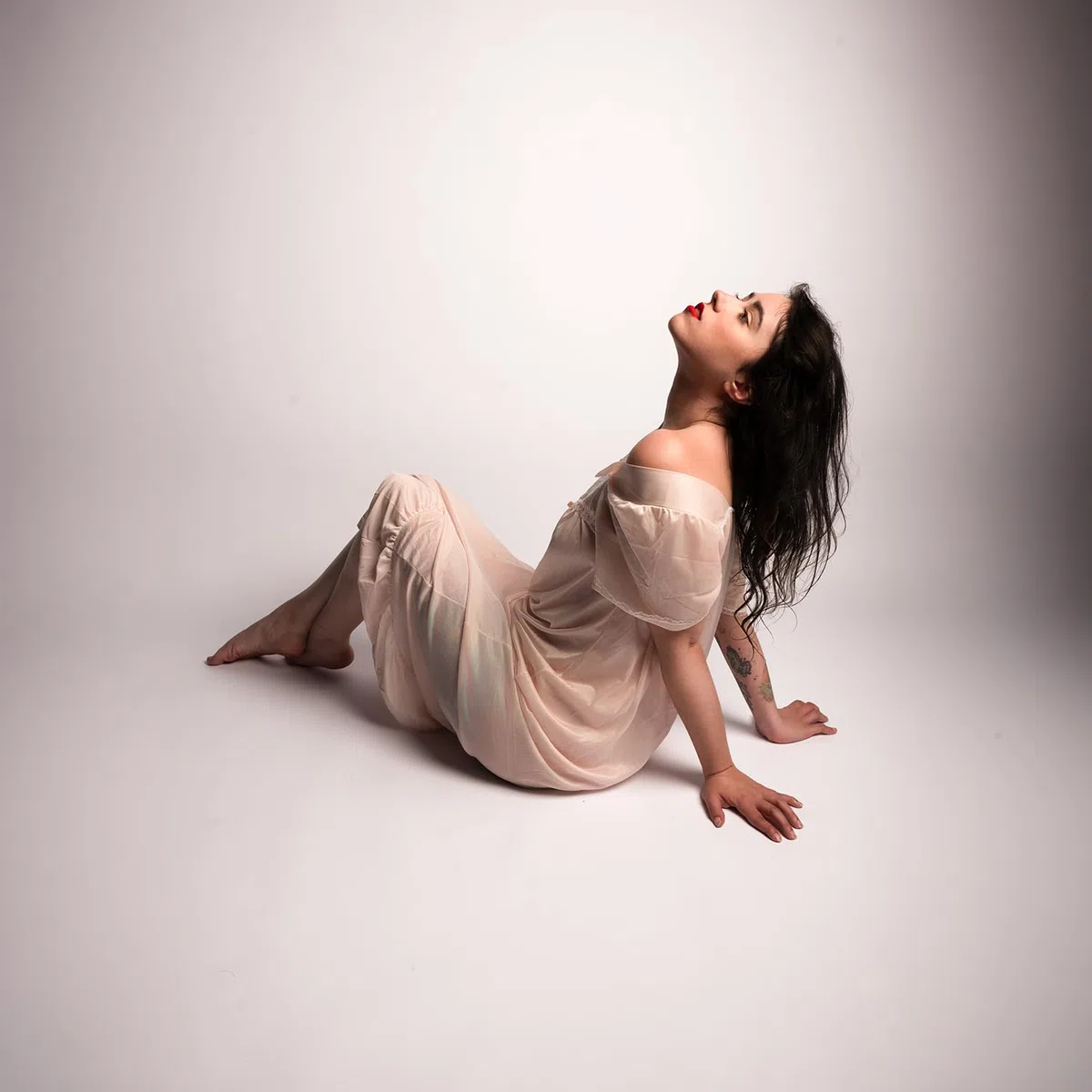 Kate - Rotolo di Carta Fotografica Professionale Continua per Sfondi (1,35x5m Bianco Artico)