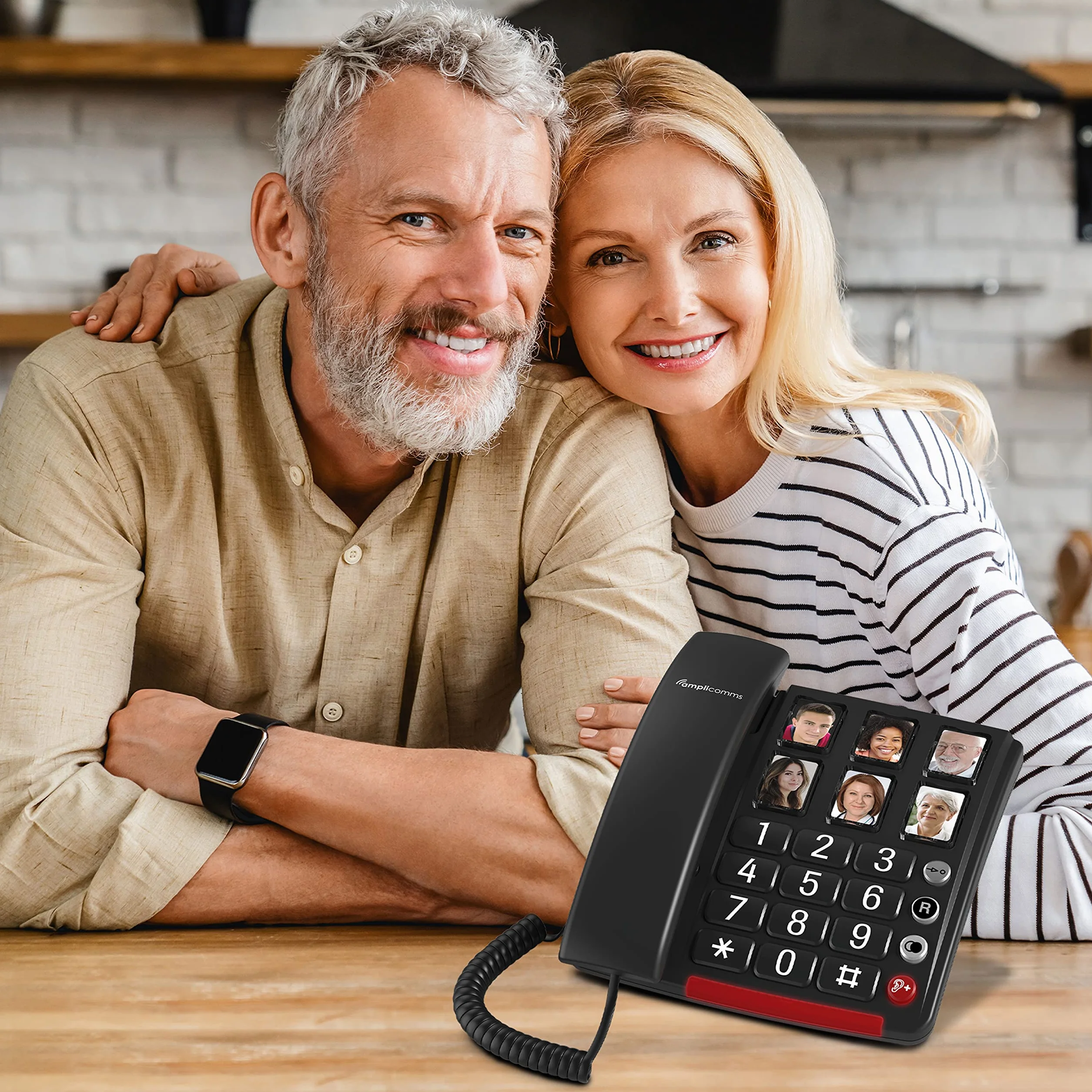 Amplicomms BigTel 40 Plus, telefono con cavo a pulsante grande, sei pulsanti di selezione diretta per foto, potenziamento audio 40dB, suonerie extra forti, compatibile con apparecchi acustici