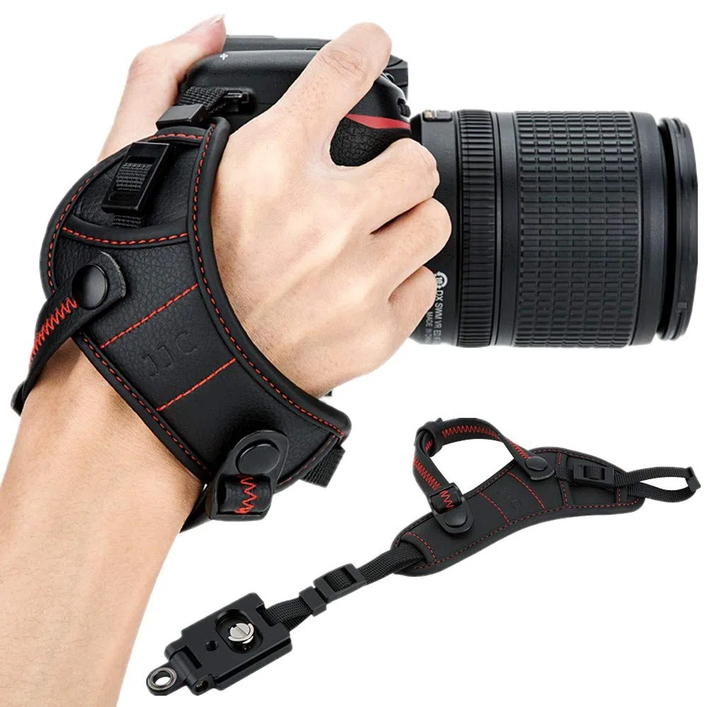 JJC Cinghia da Polso per Fotocamera DSLR con Piastra Tipo Arca per Canon EOS 6D 5D 7D 2000D 90D 80D Powershot SX70 Rebel T8i T7i Nik. D750 D780 D850 D7500 D7200 D5600 Coolpix P1000 (ROSSO)