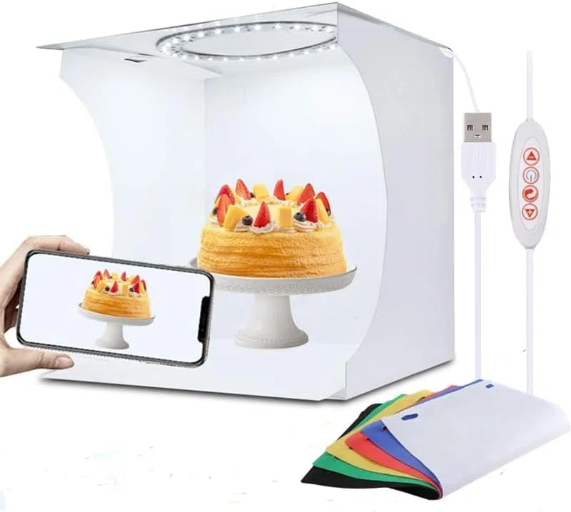 Scatola fotografica pieghevole 20 x 20 cm, 5500 K, set con 3 luci a colori regolabili con illuminazione a 144 LED e 6 sfondi fotografici del prodotto, per gioielli e fotografia di piccole parti
