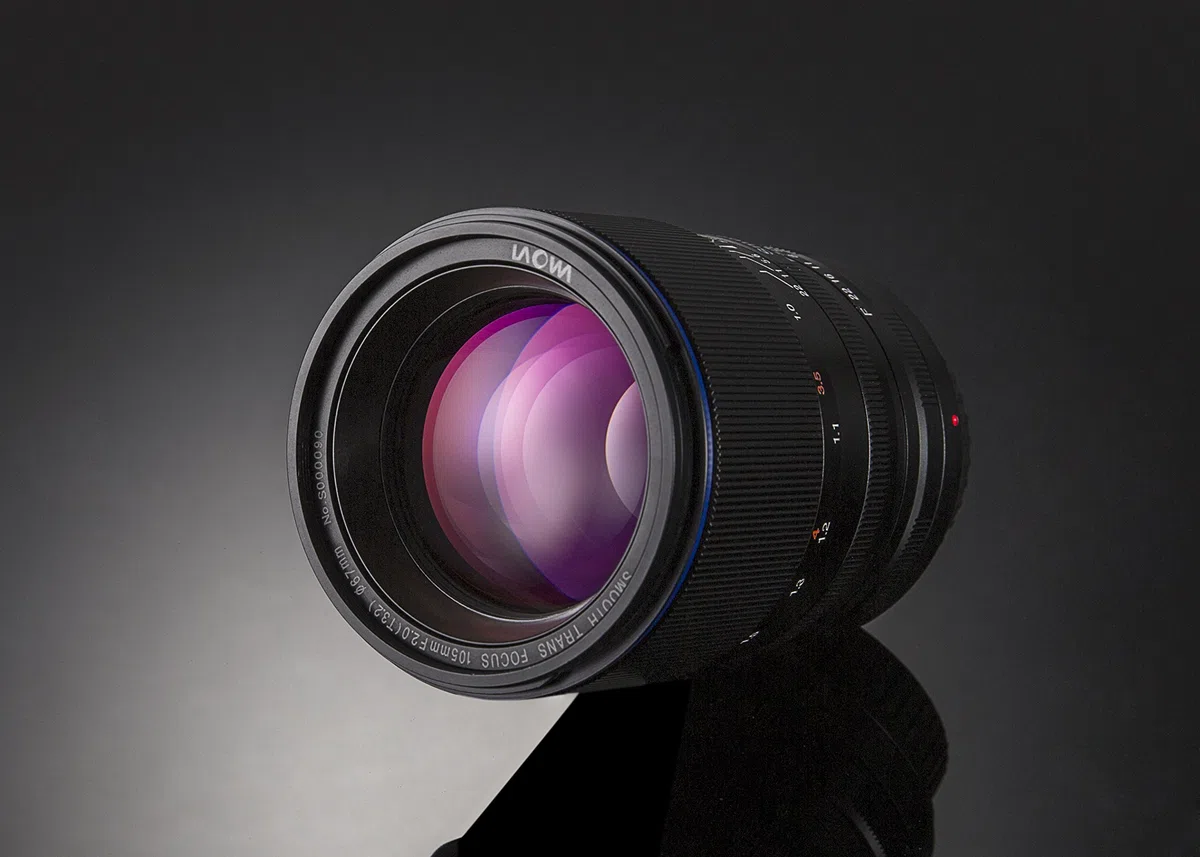 Laowa Venus Optics obiettivo 105mm f/2 Smooth Trans Focus (STF) per Canon Eos