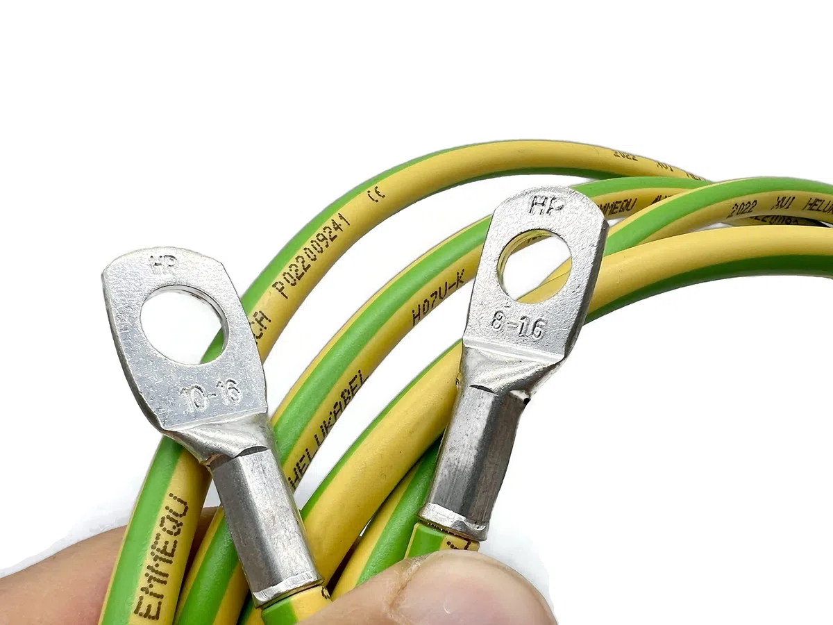 Exoda cavo di messa a terra 3 m 16 mm² verde/giallo con capocorda M8 e M10 cavo flessibile H07V-K per massa a croce rivestimento in PVC robusto elevata conducibilità elettrica