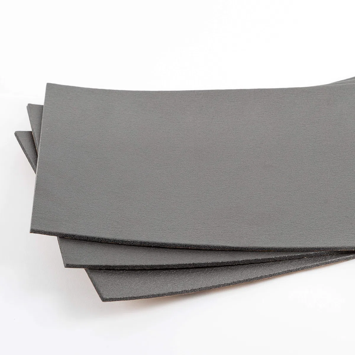 Noico Rosso 4 mm 1.7 mq l'isolante acustico e termico per auto