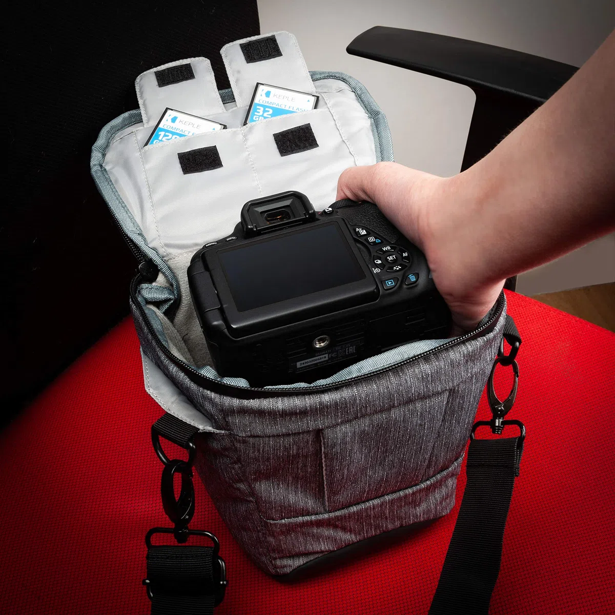 Keple Custodia Borsa Borsetta per la DSLR/SLR Compatibile con Nikon D5600 Z6 D750 Z50 D5300 D500 D850 D7500 D3300 Z7 D3400 P1000 D7200 P900 D780 D3200 D810 D3500 D7000 D5200 D5100 D800 D500 D90 D3100